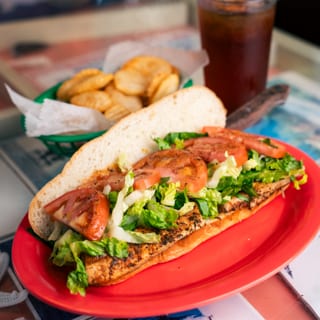 MACWICH SANDWICH (choose mahi or shrimp)